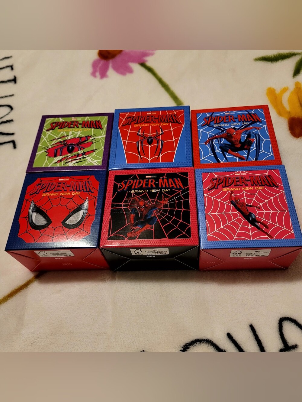 Spider-Man Brand New Day Collectible Kid's Toy - Red & Blue